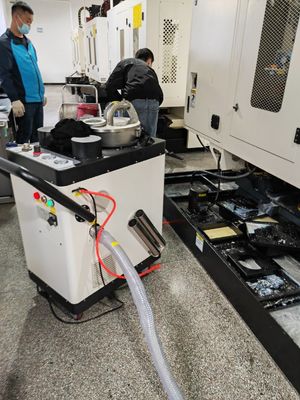 0.2-0.5MPa स्लड क्लीनिंग मशीन एल्यूमीनियम चिप्स सीएनसी शीतल द्रव टैंक सफाई