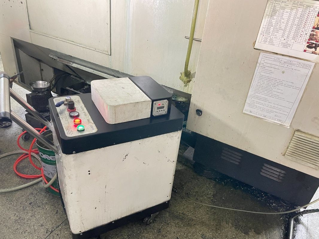 अनुकूलित सीएनसी शीतल द्रव तेल विभाजक 220V पोर्टेबल मशीन शीतल द्रव फिल्टर